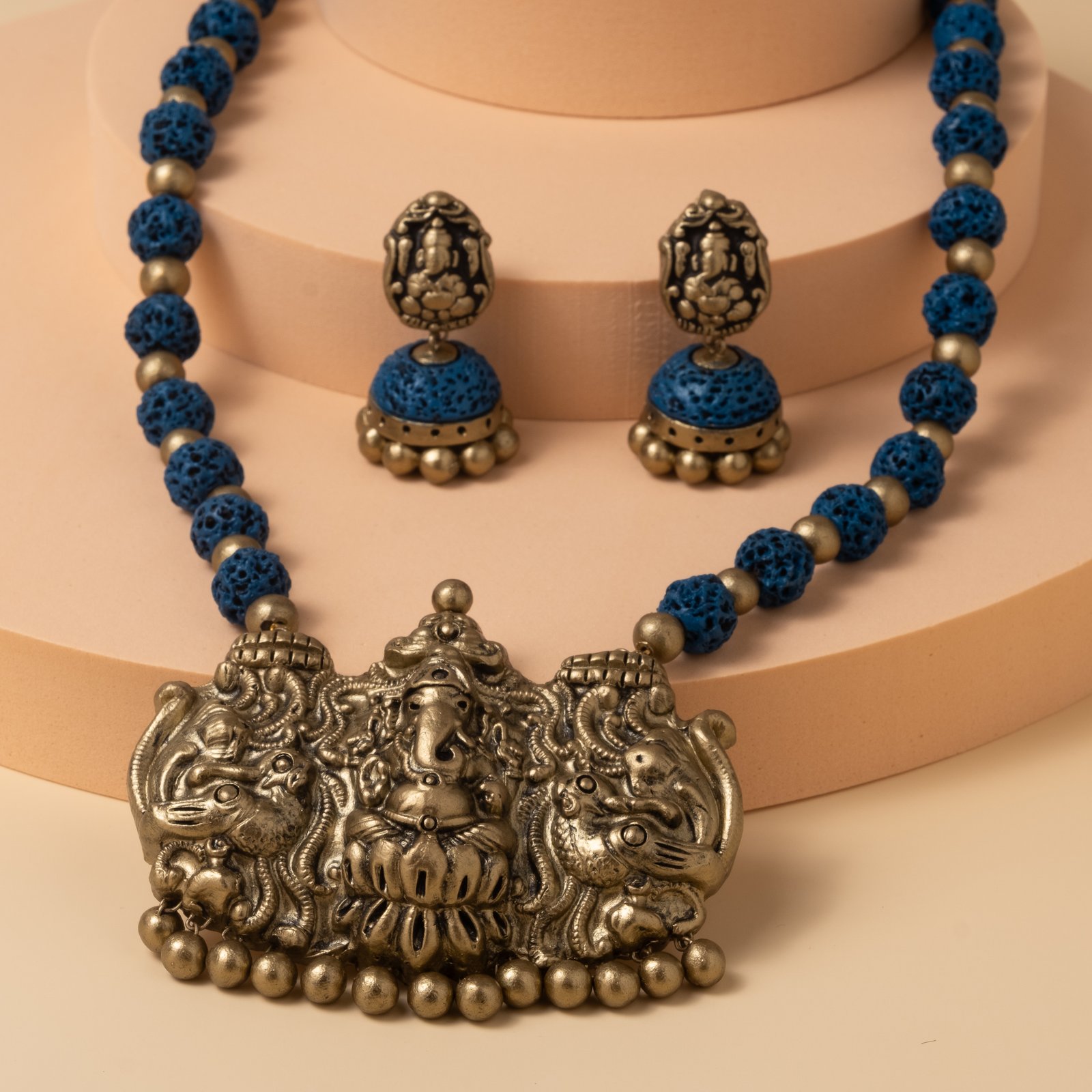 ganesh aaradhya jewelry set