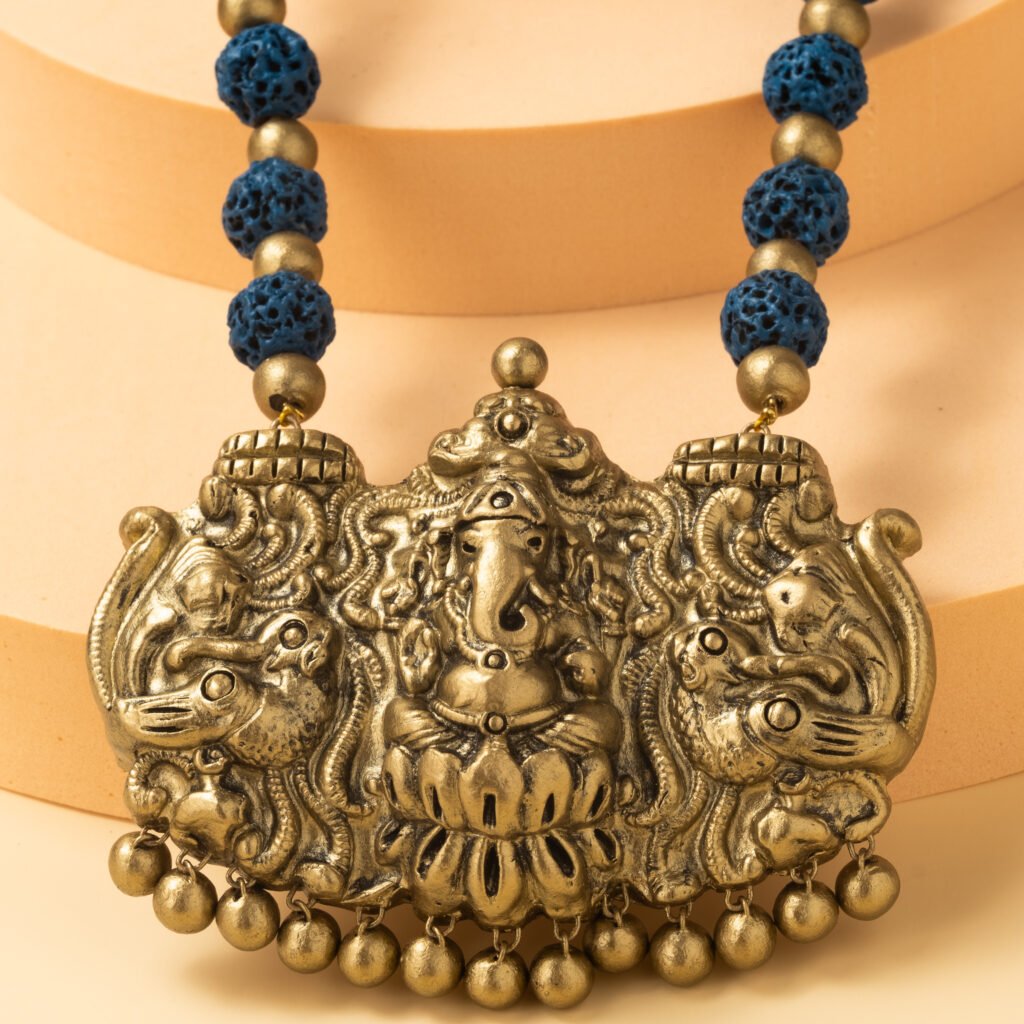 ganesh aaradhya jewelry set
