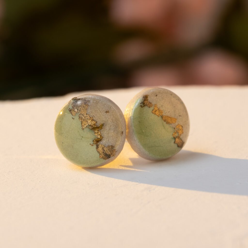 gold dust studs