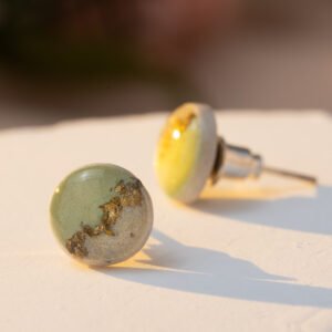 gold dust studs