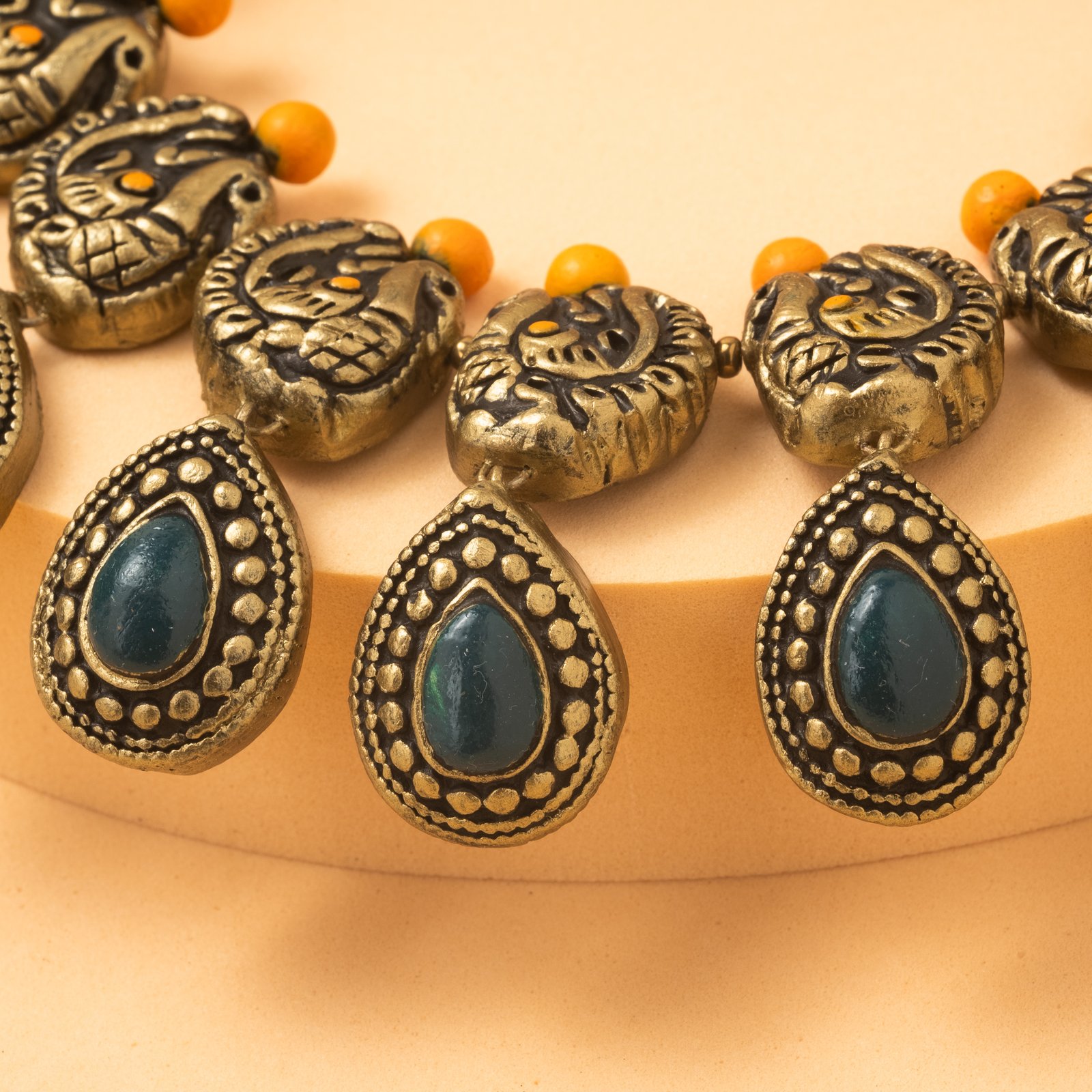 mayil harita jewelry set