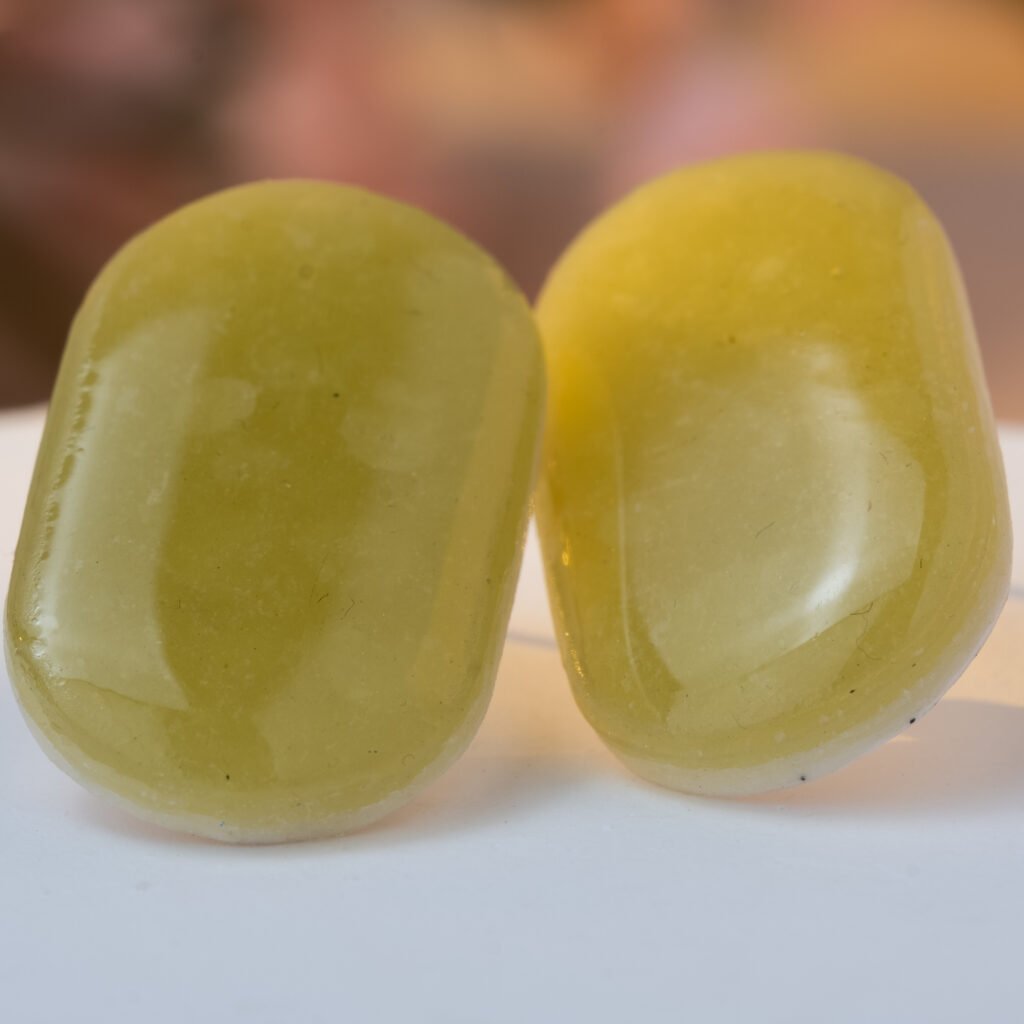pebble studs