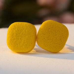 rounded square stud
