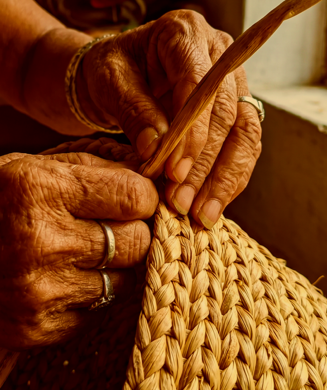 waterhyacinth weaving