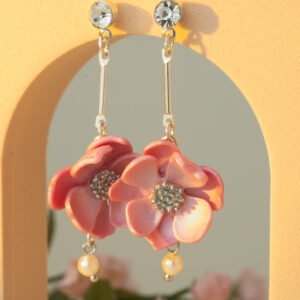 bloom pearl studs 2 4044 x 4044