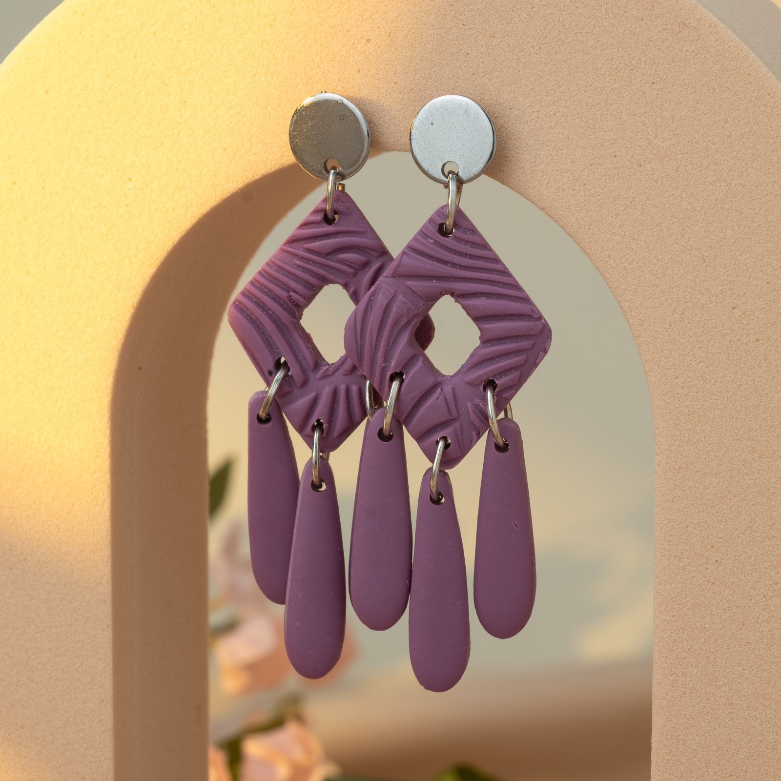 chandelier earrings 113 4037 x 4037