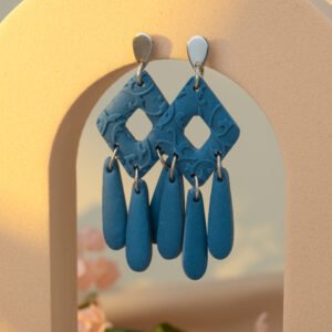 chandelier earrings 114 4025 x 4025