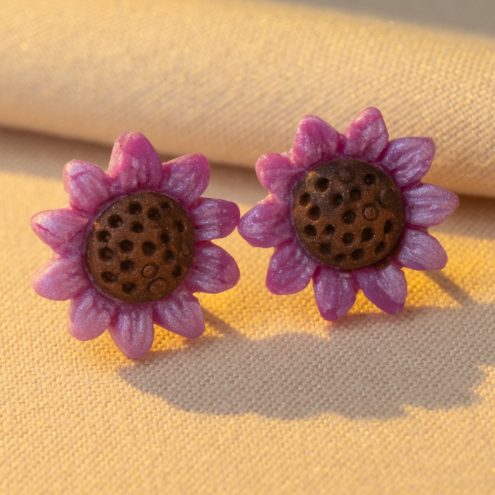 daisy bloom studs 23 4160 x 4160