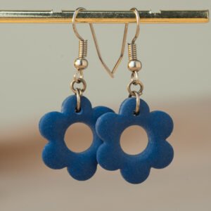 daisy cutout earrings 101 4160 x 4160