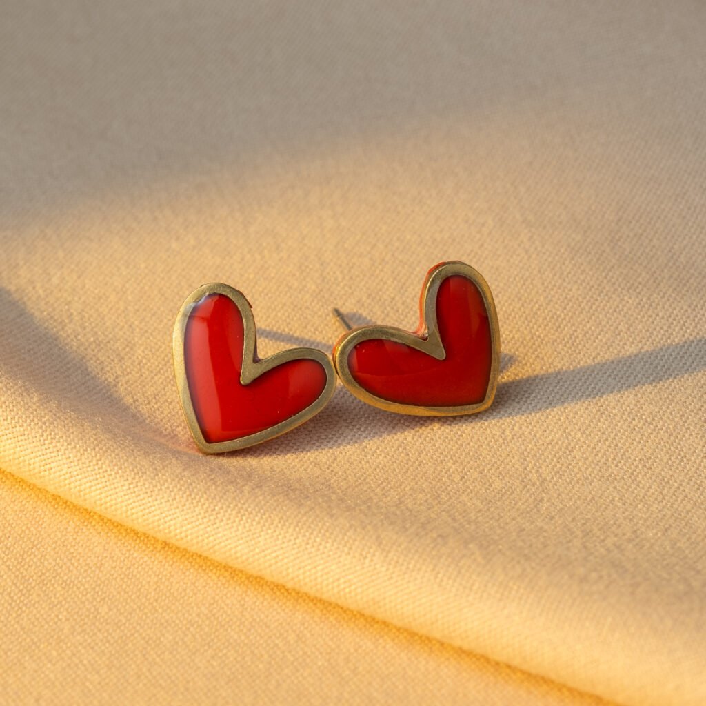 framed heart studs 10 4160 x 4160