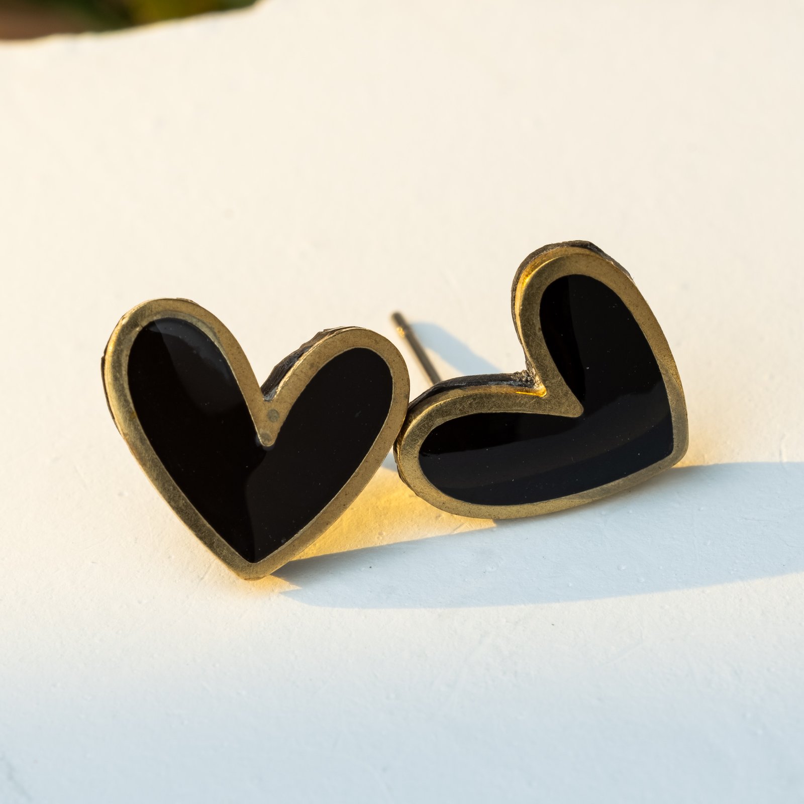 framed heart studs 14 4160 x 4160
