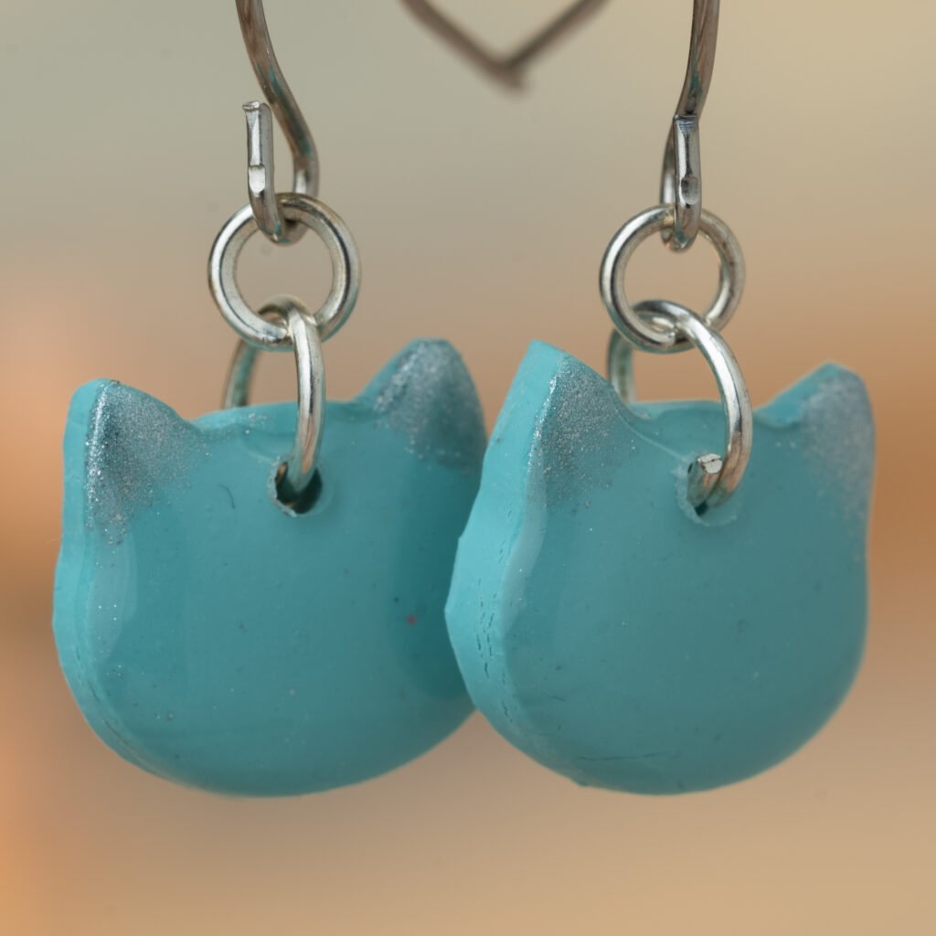 kitty earrings 83 4160 x 4160