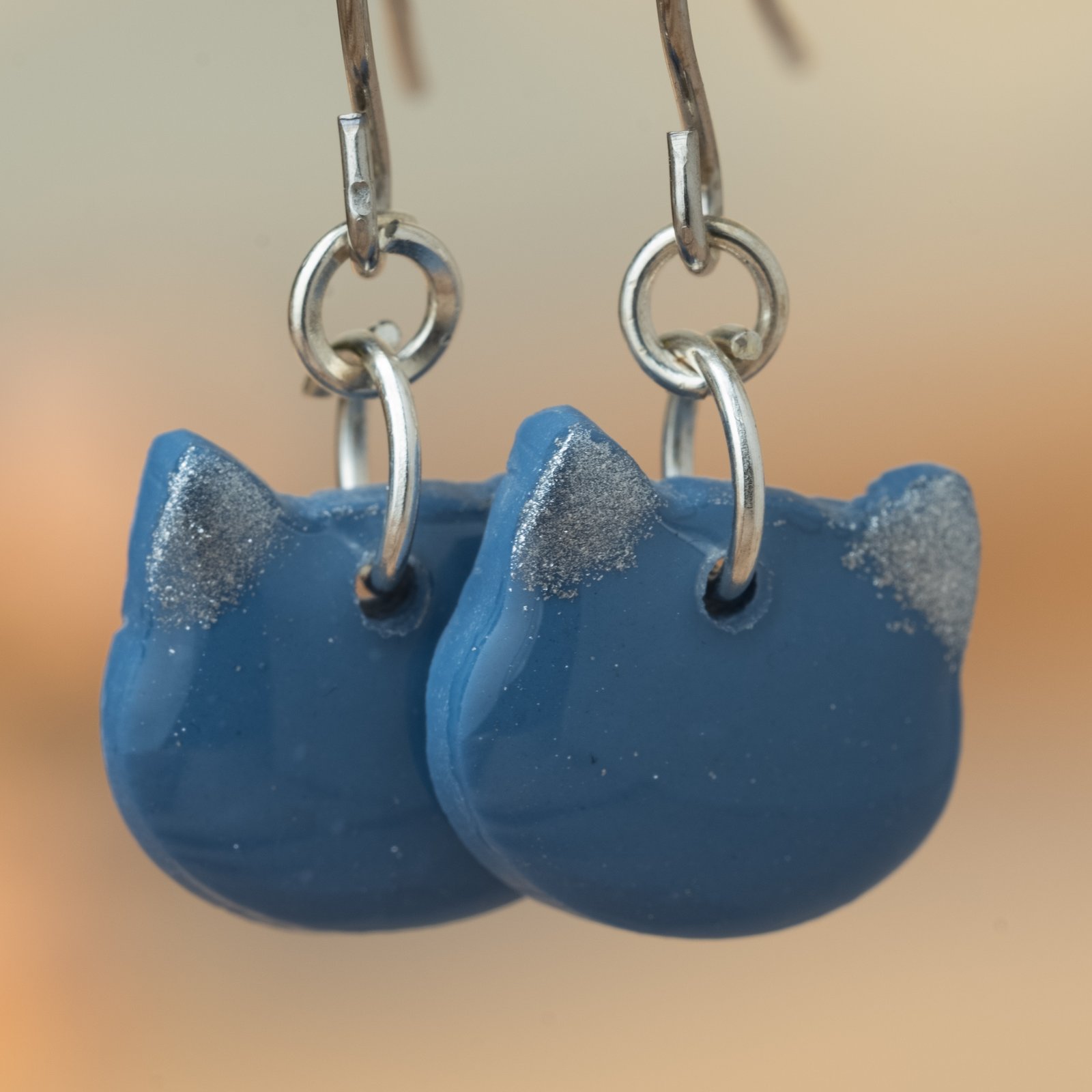 kitty earrings 85 4076 x 4076