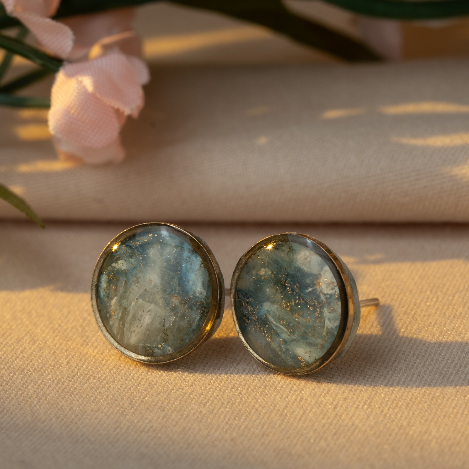 marble bezel studs 39 4160 x 4160
