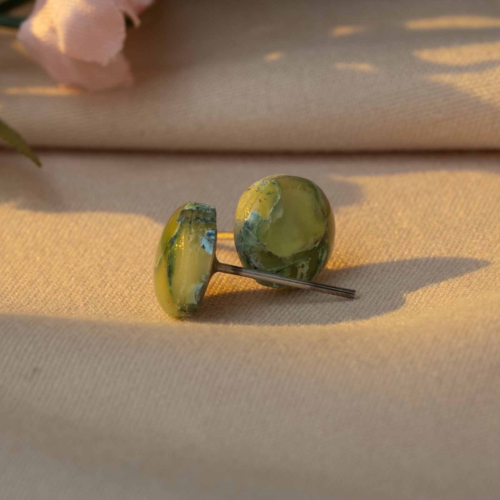 marble dome studs 42 4160 x 4160