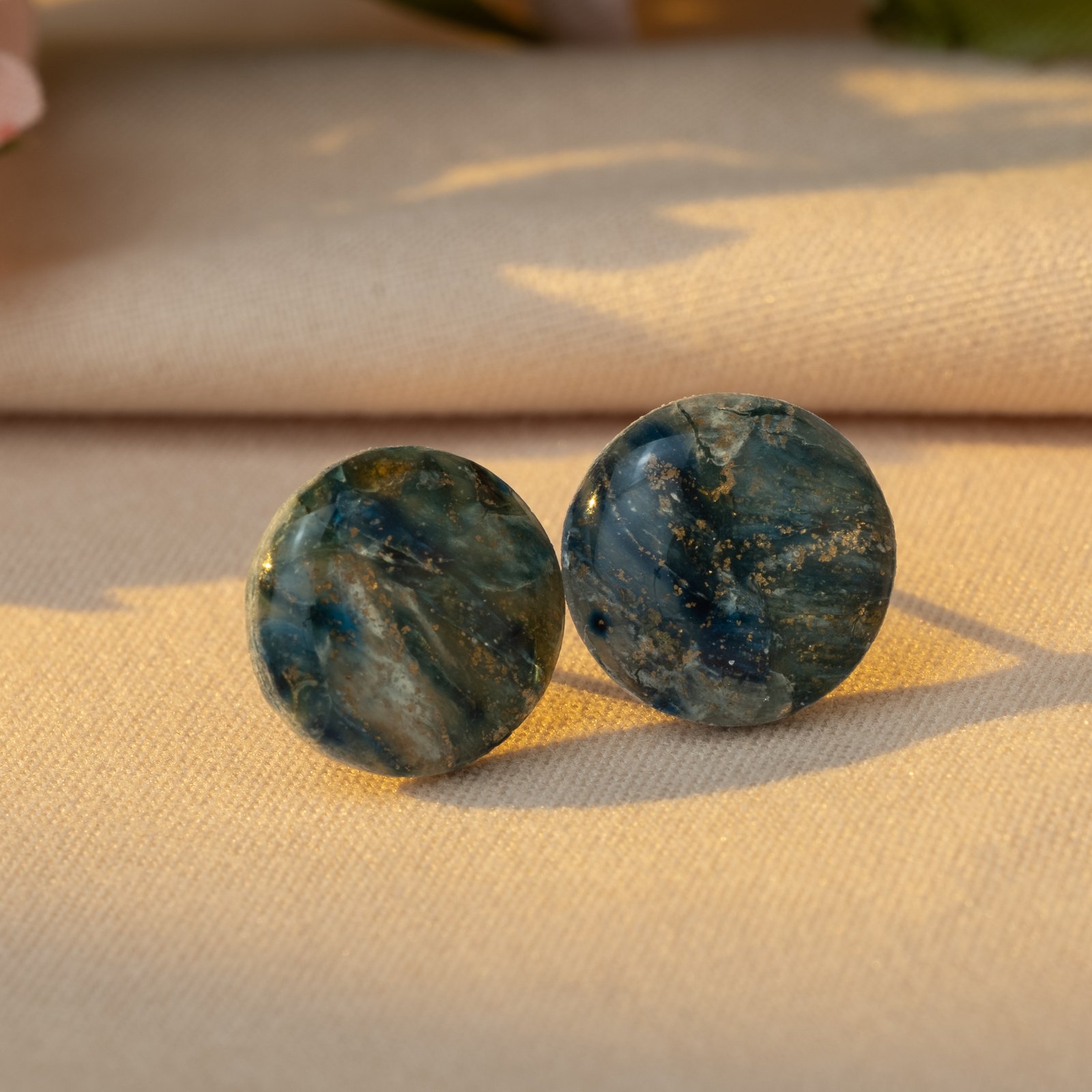 marble dome studs 44 4160 x 4160