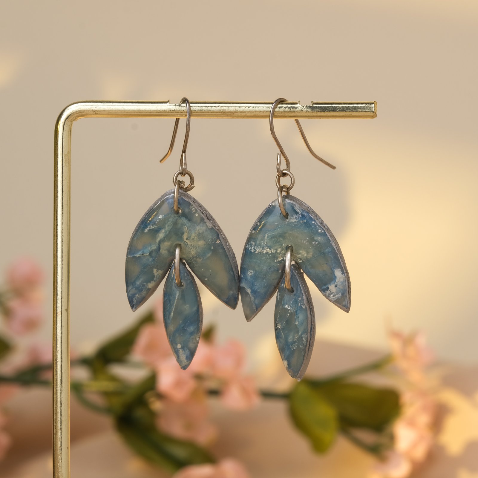 marble leaf earrings 159 4136 x 4136