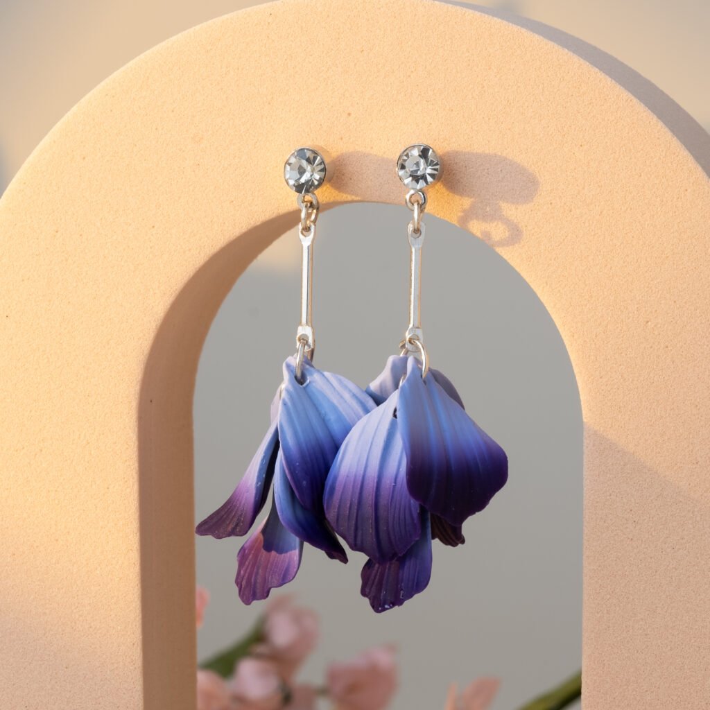 petal cluster studs 100 3768 x 3768