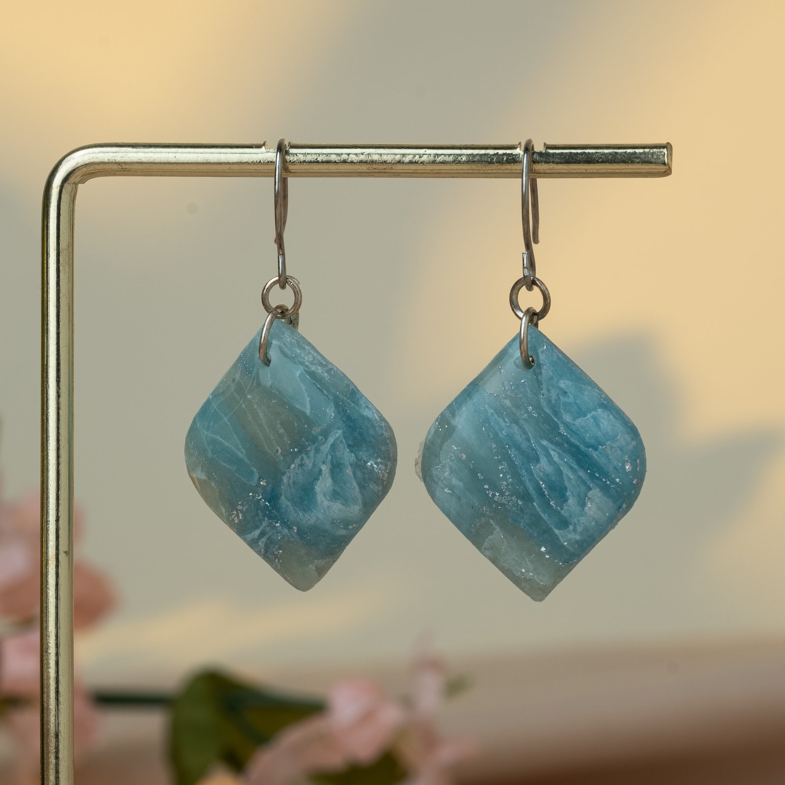 petal marble earrings 65 4100 x 4100